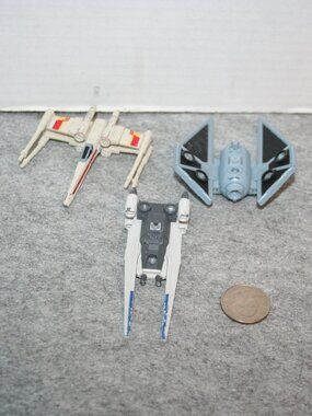 (3) Star Wars Starships Diecast Hot Wheels Lot 3